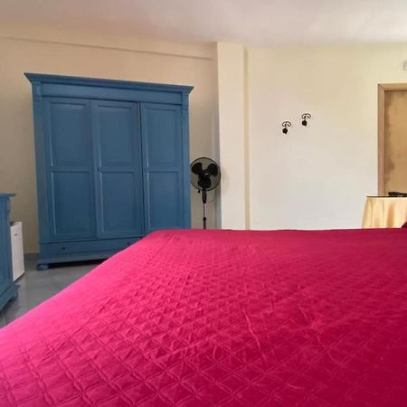 Monolocale & Suite Casa Santicelli マラテーア エクステリア 写真