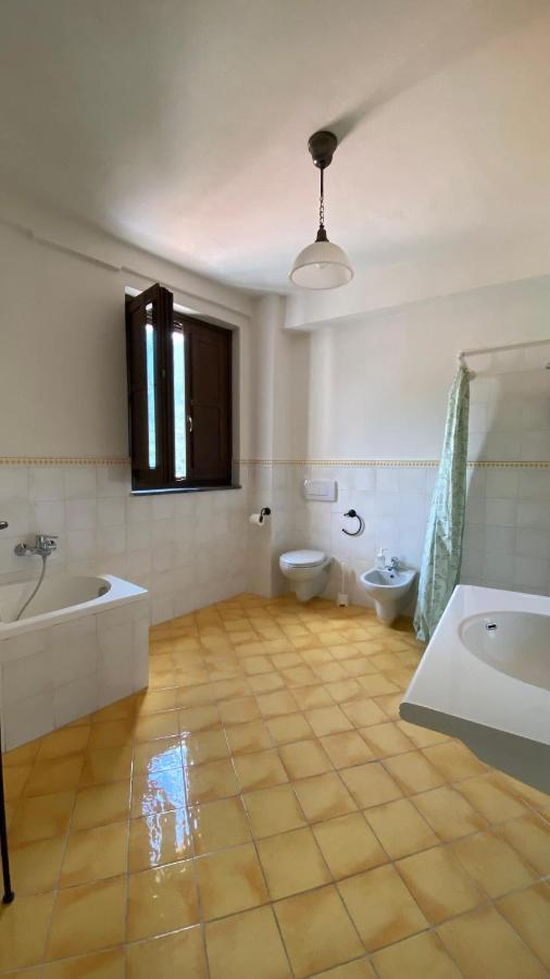 Monolocale & Suite Casa Santicelli マラテーア エクステリア 写真